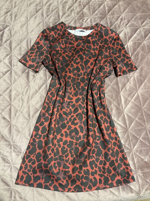 Zara рокля с животински принт