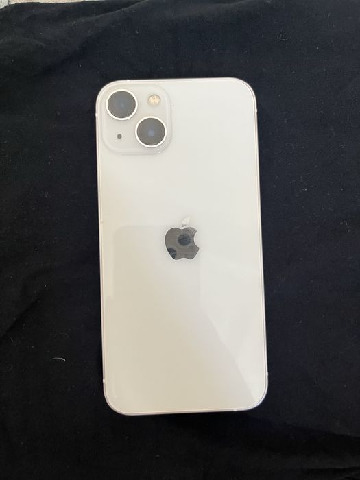 айфон 13,в хорошом состоянии,емкость 69