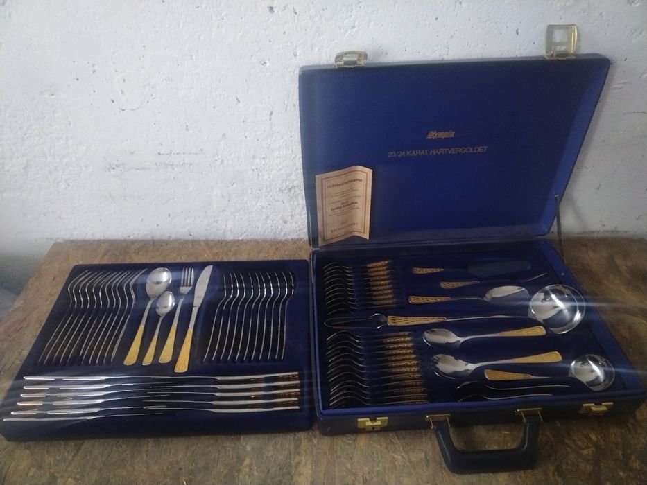 Комплект прибори за хранене 23/24 карата златно покритие 70 броя 
Olym