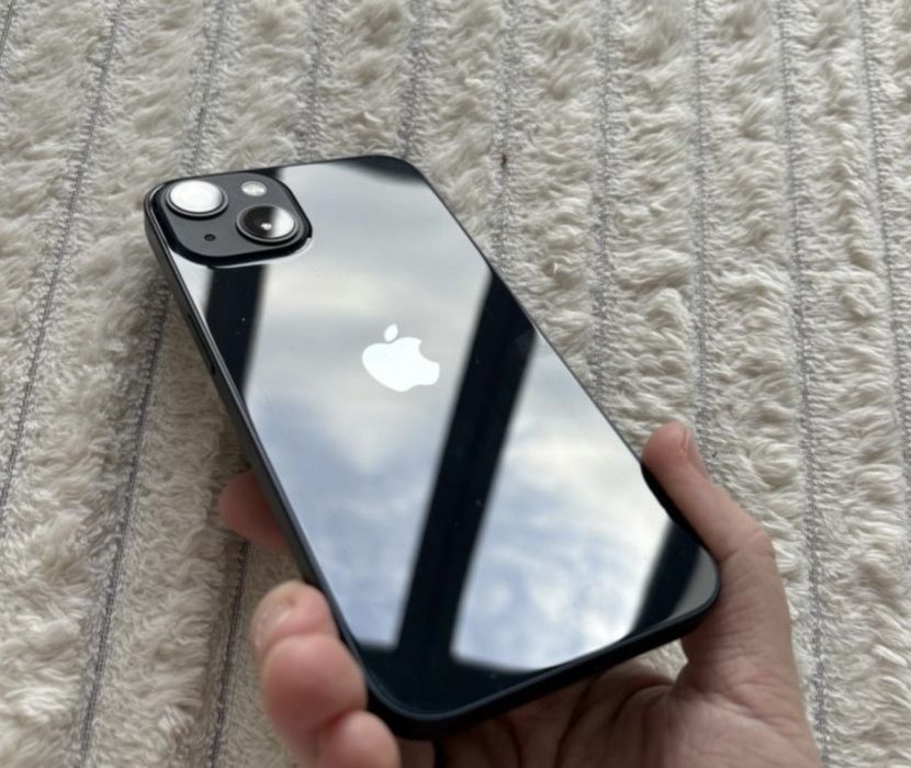 Айфон 13 АКБ100%