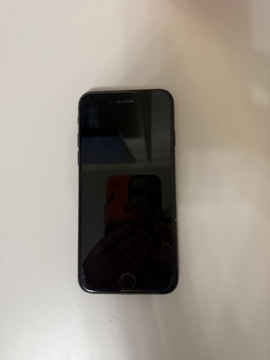 Продается iphone 7