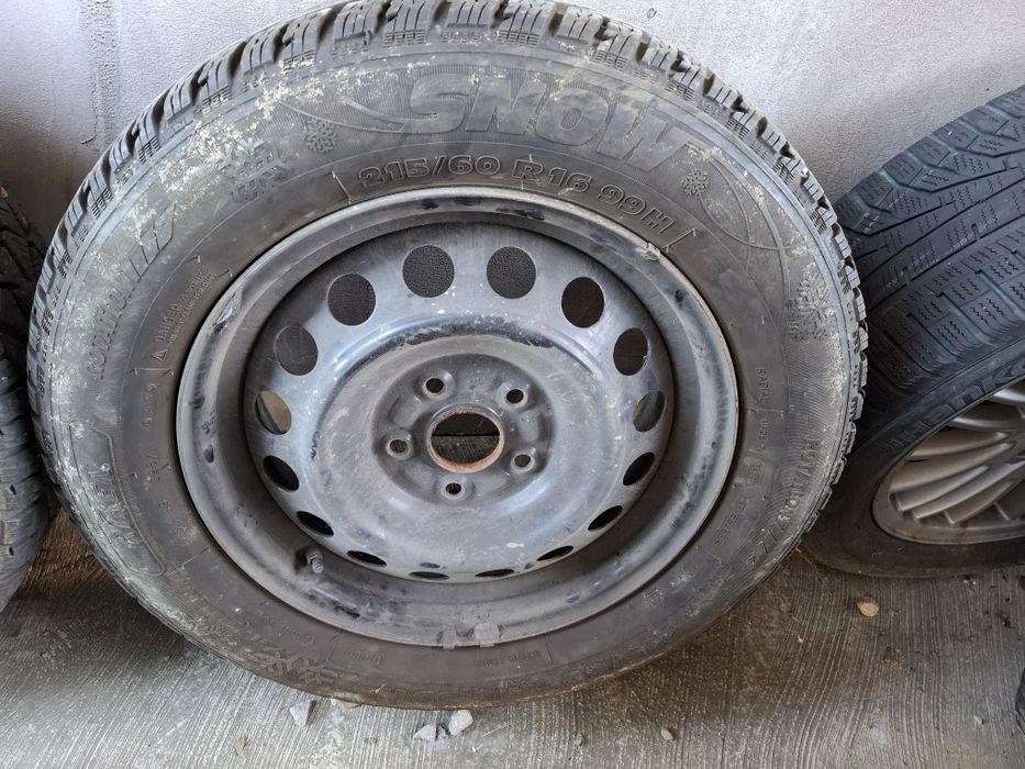 Vând roți Suzuki Vitara