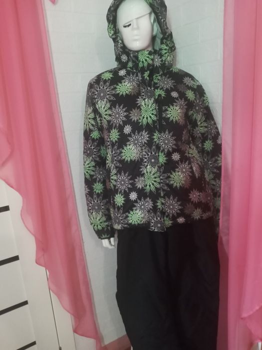 Одежда продам,все вещи почти новые