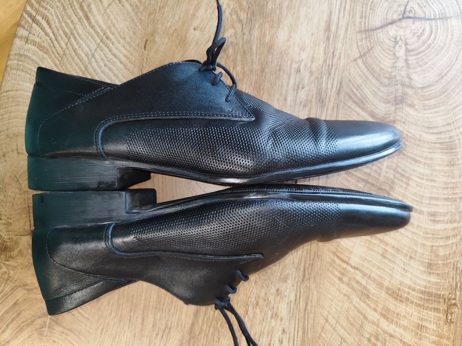 Официални мъжки обувки