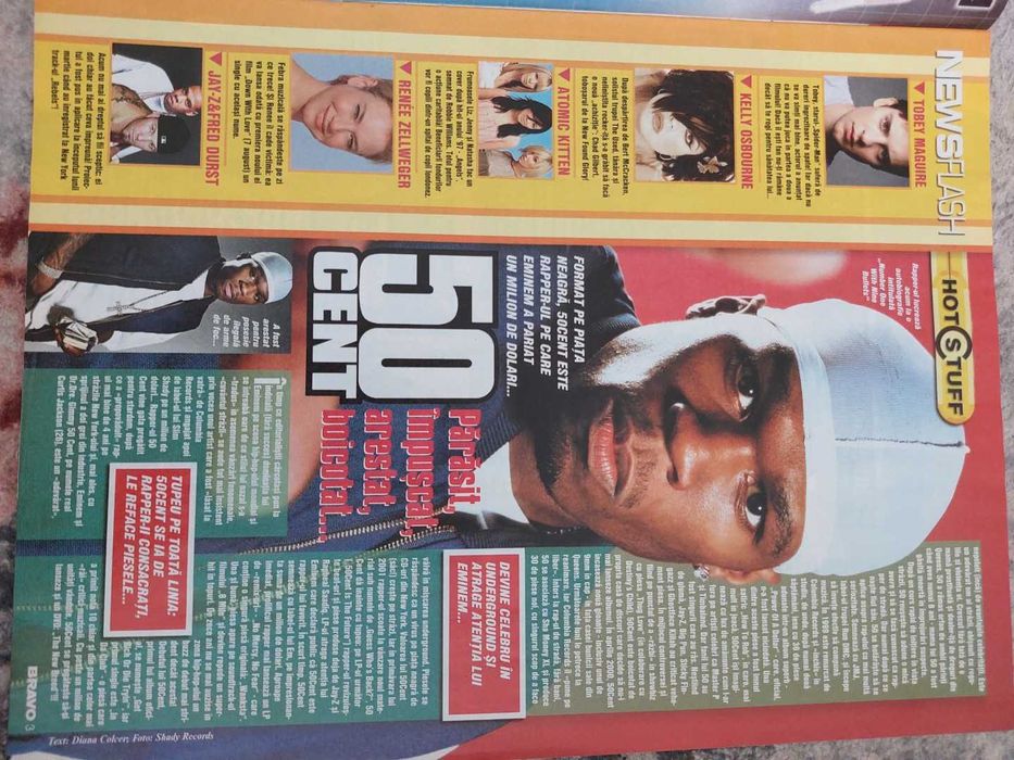 Revista Bravo Romania nr 8 / 2003 cu trupa hi-q pe coperta