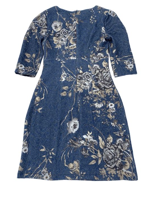 Елегантна дамска рокля