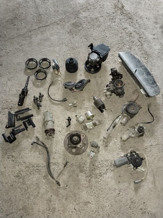 Продам запчасти на Тойота Камри,Карина