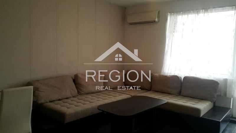 Тристаен НОВ обзаведен апартамент-Колхозен пазар