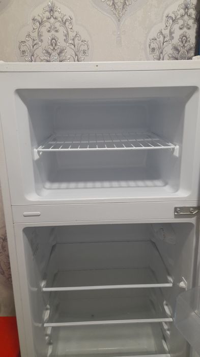 Xaladelnik Premier 211L