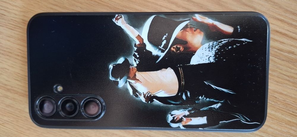 Vând SMARTPHONE A54 256GB, stare foarte bună.