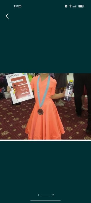 Продам танцевальный костюм.