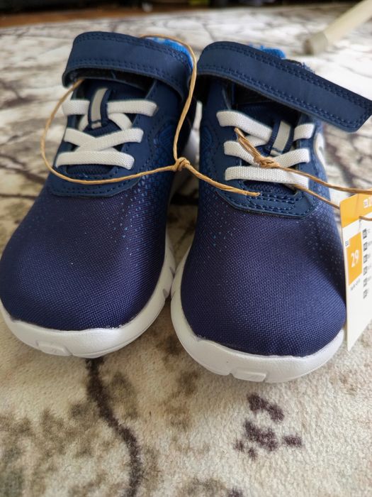 НОВИ Детски маратонки Номер 29