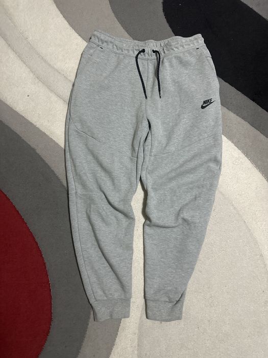 Мъжко долнище Nike tech fleece