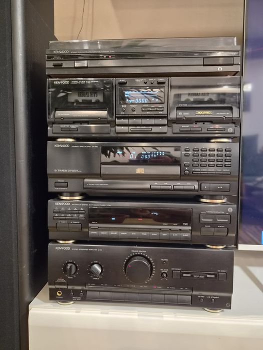 Linie hi fi ani 90