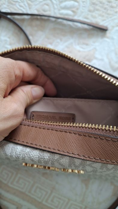 Продам сумку Michael kors