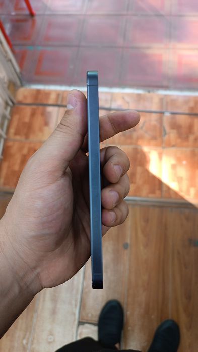 Samsung S25 12/128gb