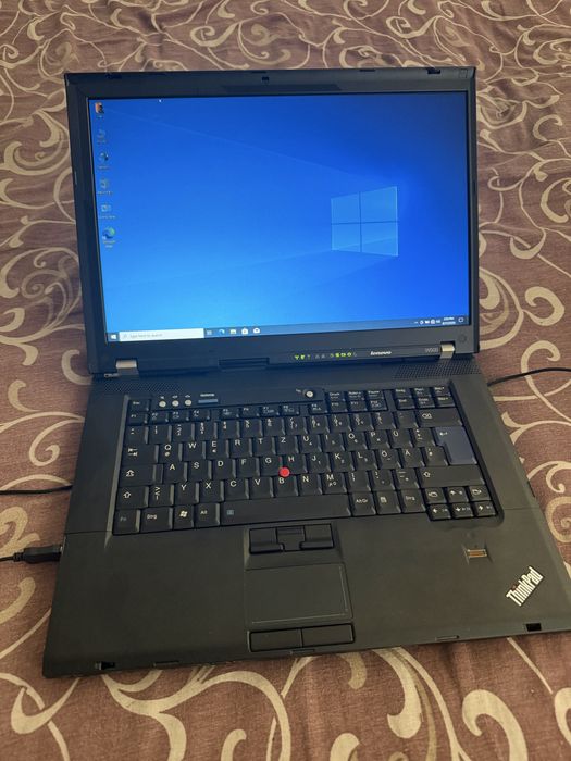 Laptop Lenovo W500 8 gb ram 128 gb ssd rapid 2,8Ghz intel puternic core2 duo wifi bluethoot incarcator w10pro