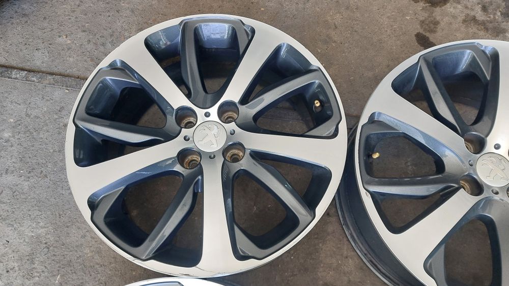 Оригинални джанти 4х100 за Пежо и Ситроен 17 цола 4x100