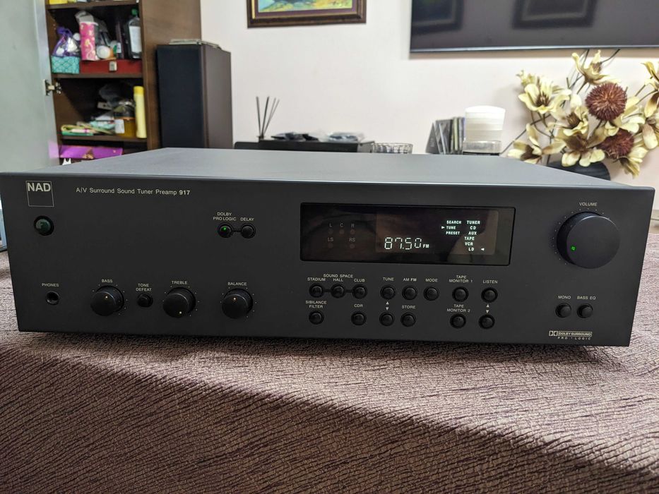 Preamplificator NAD
