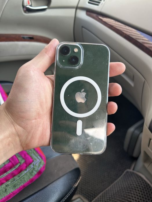 Продам айфон 13 128gb