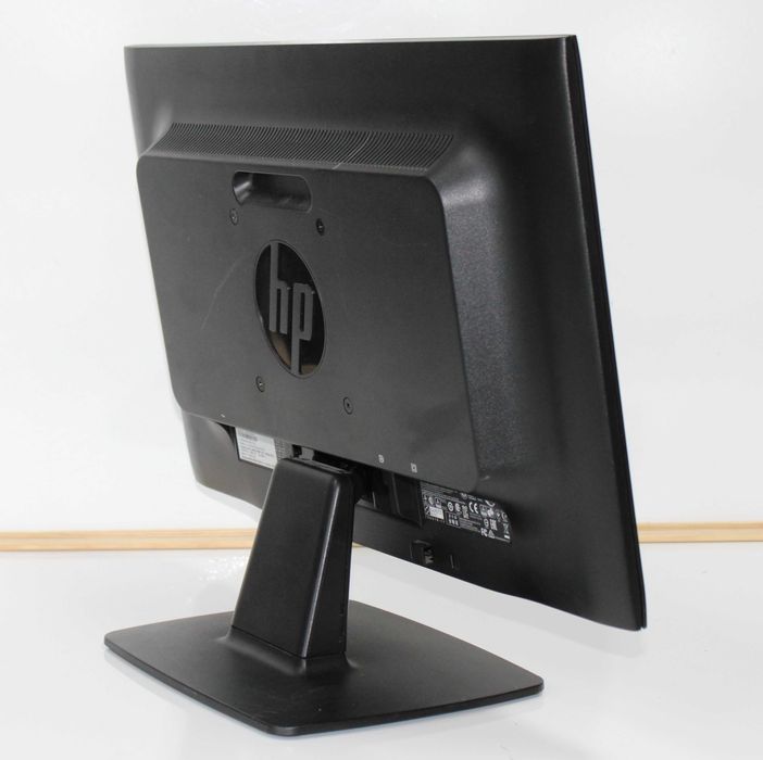 Монитор HP ProDisplay P202