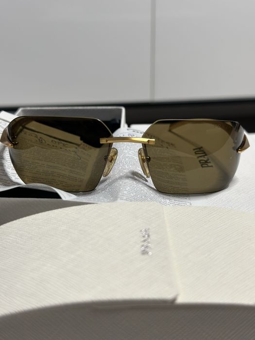 Слънчеви очила Prada pra55s