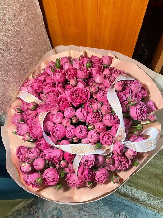 Цветы продам срочно