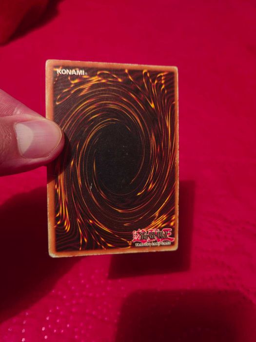 Yu-Gi-Oh: Blue-eyes white dragon SDK-E001 - 1st edition! Изключително рядка карта!