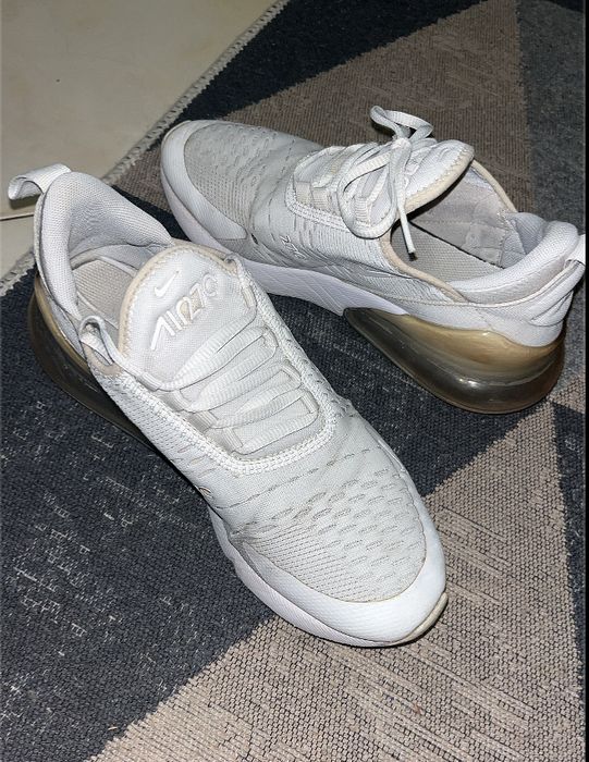 Обувки Nike Air Max 270