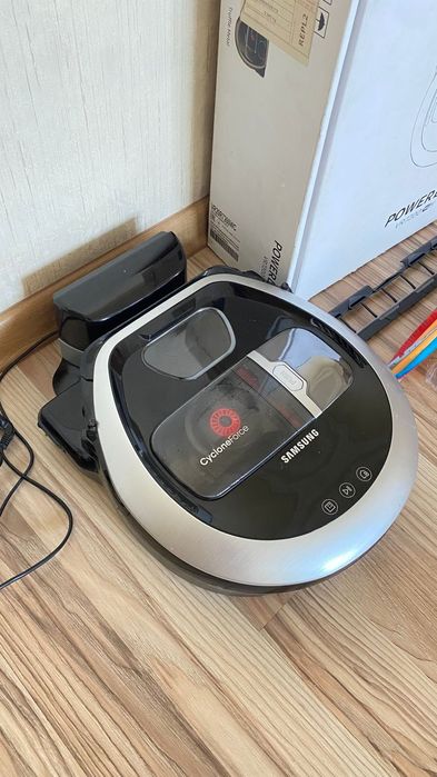 Робот-пылесос Samsung VR7200
