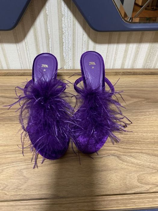 Новые босоножки бренд Zara