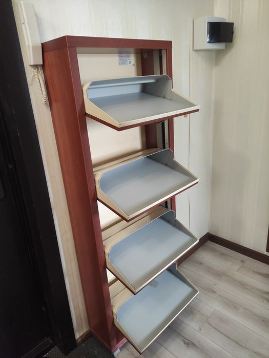 Продам обувницу ironnori