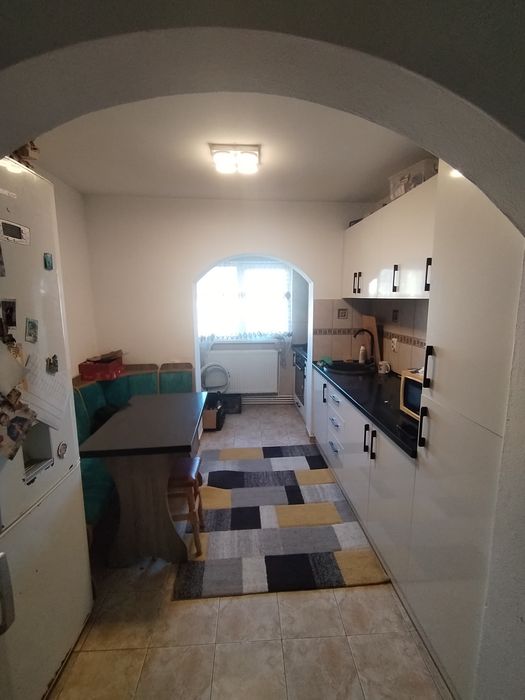 Apartament 2 camere burdujeni — fotografia 3