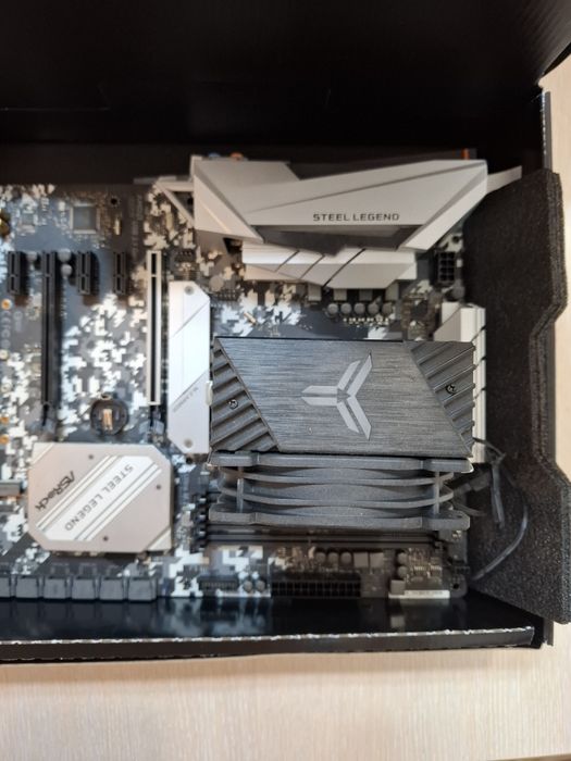 ASRock B450 Steel Legend