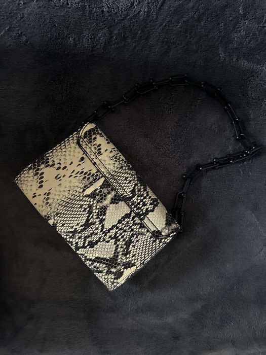 Мини дамска чанта  KENDALL + KYLIE