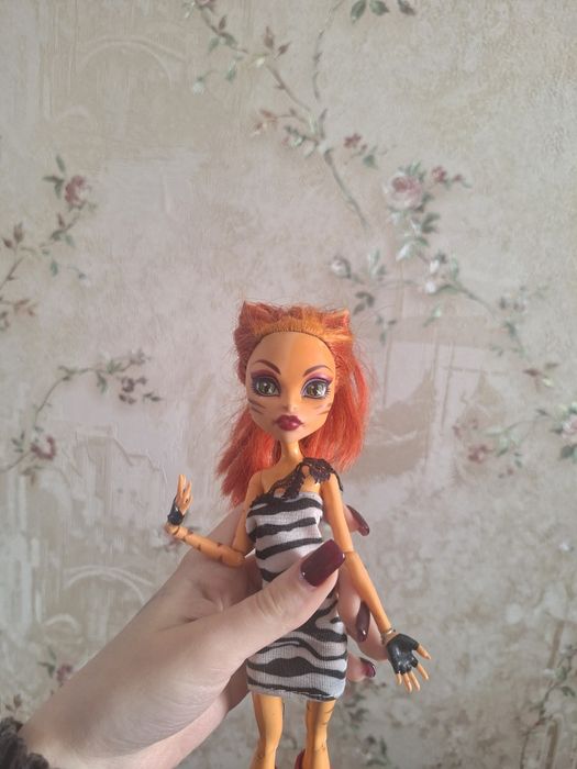 продам кукол монстр хай