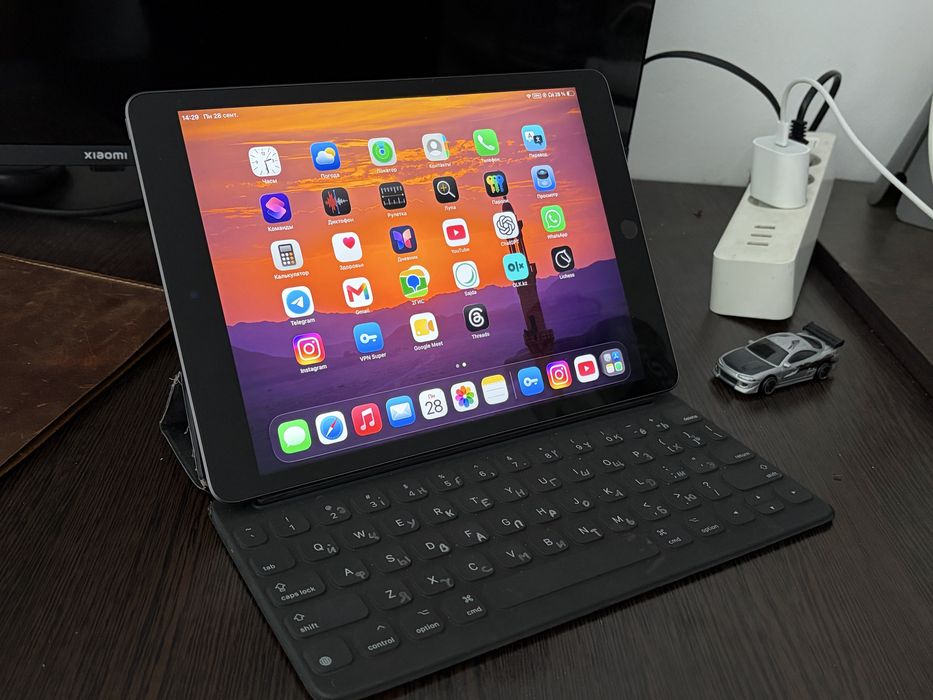 iPad 9 256gb 2021 + Apple Keyboard Folio