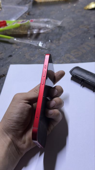 Продается iPhone 13