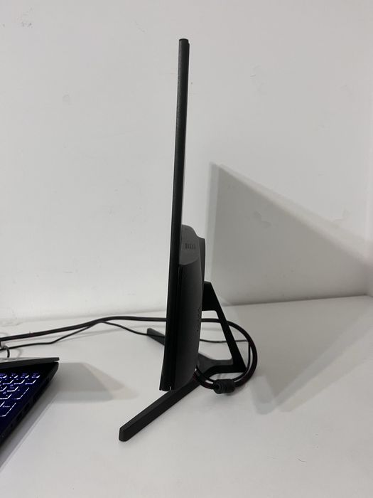 Монитор XTREON 21”