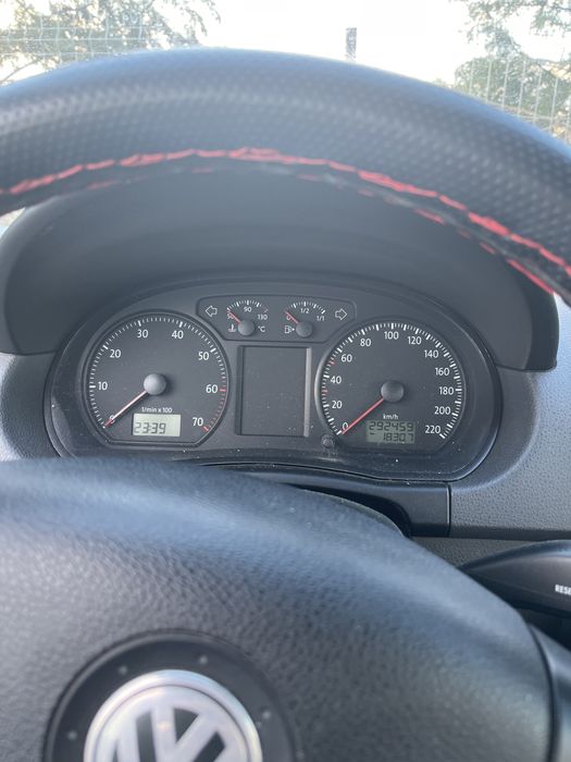 Vand polo 1.2 benzina