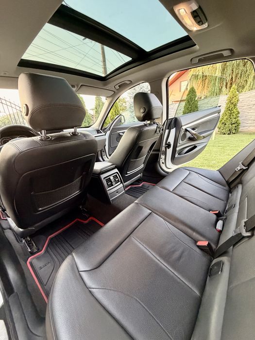 BMW Seria  3 GT X-Drive LUXURY