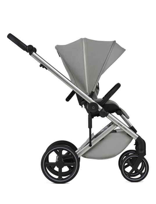 Продам коляску Anex mev 2в1