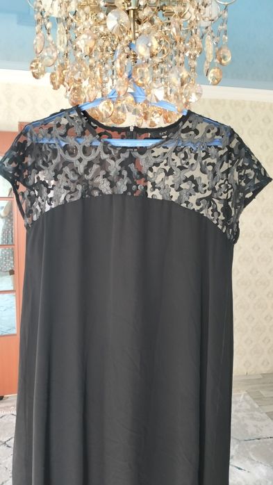 Продам вечерние платья