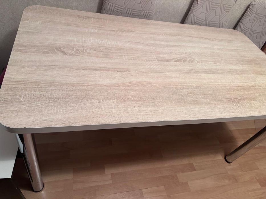 Стол кухонный дерево