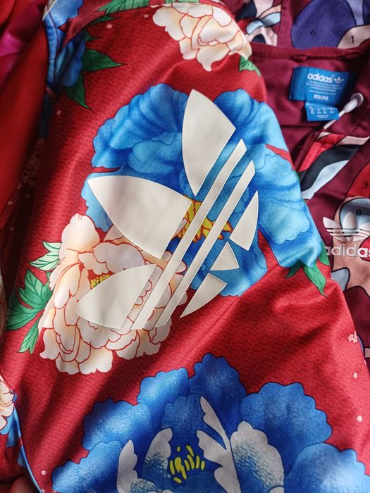 Горници на адидас