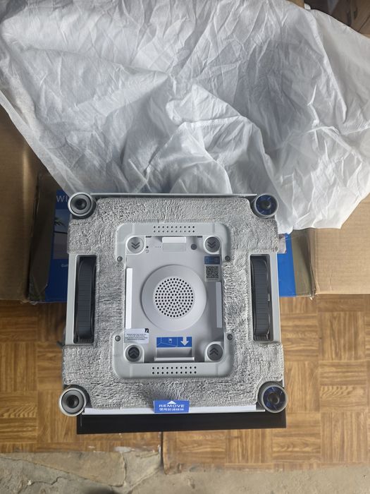 Ecovacs Winbot W3 Omni