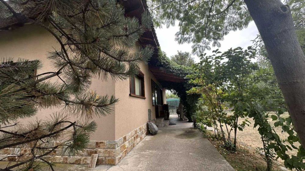 Продава се Къща в Карлово - 117 кв.м за 1154 €/кв.м - Снимка #13