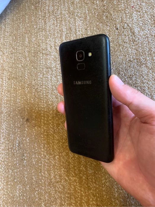 Samsung A6 отличное состояние