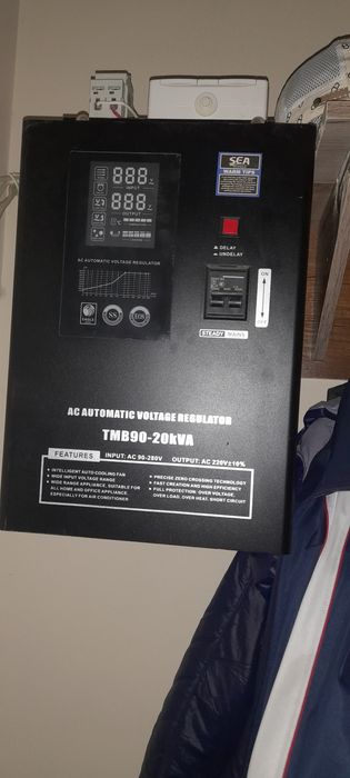 Ac Automatic voltage regulator