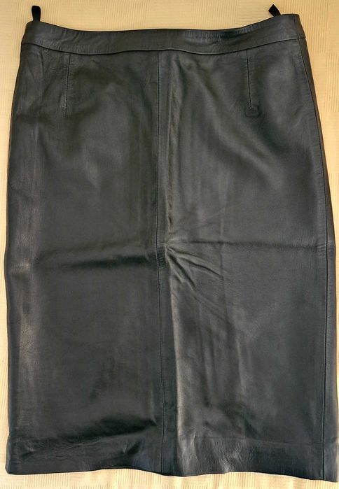 Fusta piele neagra